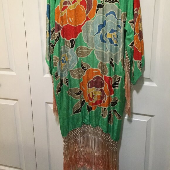 Vintage Kimono Knotted Fringed Made In Japan Floral Robe Open Front Flowers OS - Picture 3 of 7